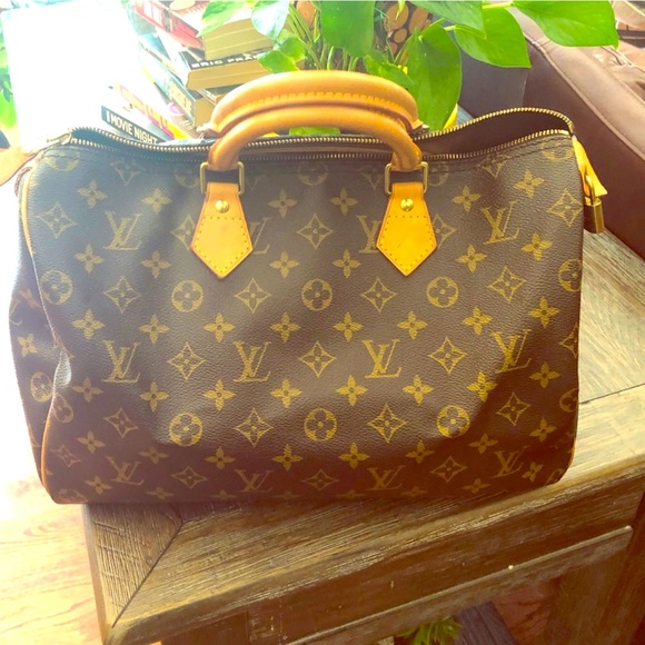 Authentic LV Speedy - Picture 1 of 16